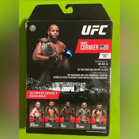 UFC Ultimate Series 2020 Limited Edition DANIEL CORMIER 6IN Collectible Figure - Picture 13 of 13